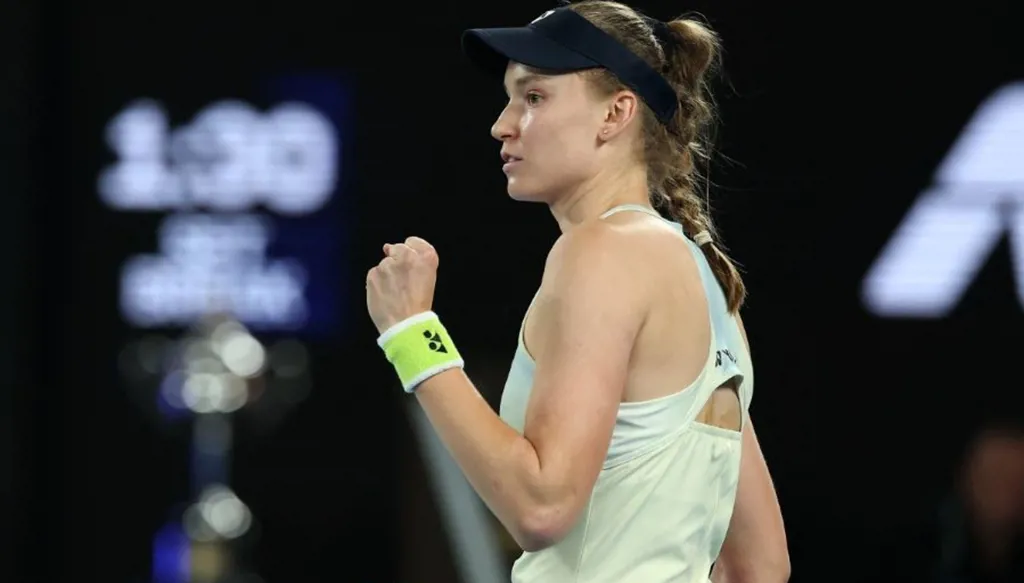 ريباكينا تتوّج بلقب بطولة أستراليا المفتوحة للتنس بعد فوزها سابالينكا