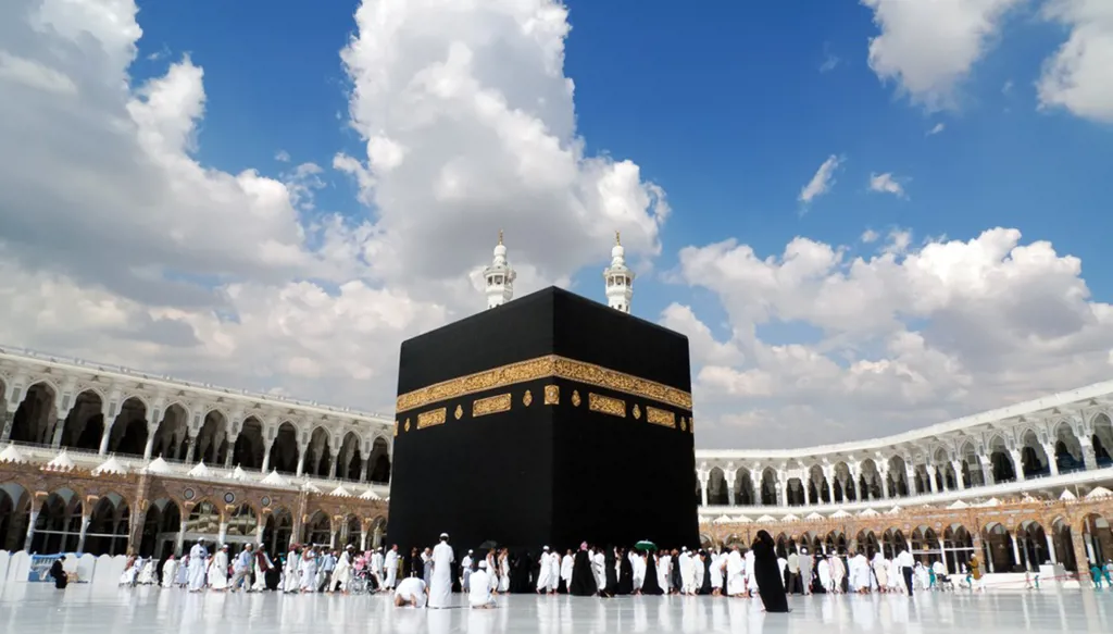 ولي العهد السعودي يُطلق مشروع "بوابة الملك سلمان" في مكّة