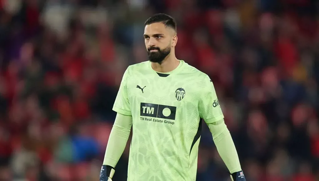 أغلى 10 حراس مرمى عام 2025