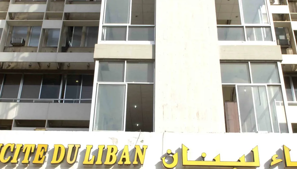 في لبنان ندفع ثمن الكهرباء وثمن غيابها