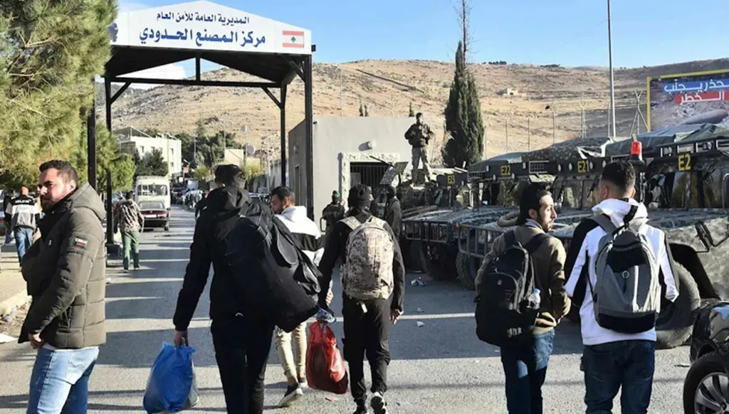 نقطة المصنع الحدودية.