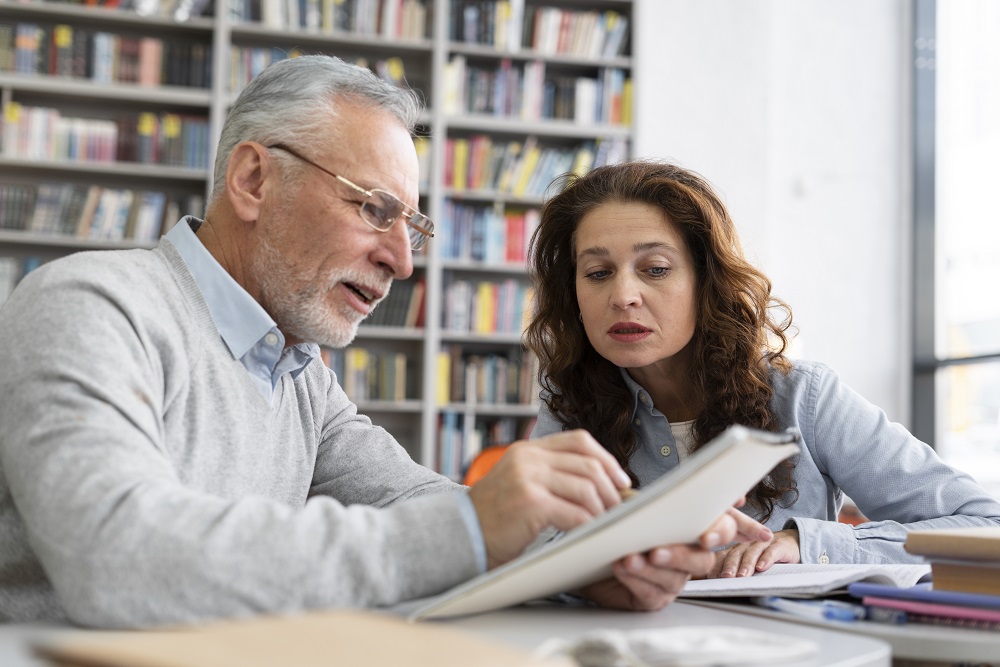 نصائح لتنشيط الذاكرة بعد سن الاربعين (Freepik)