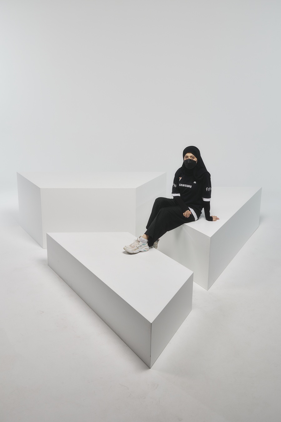 اللاعبة السعودية لونار.