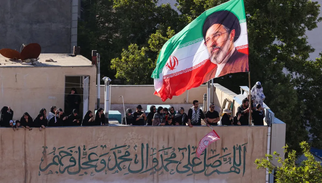 قطر على خط محادثات مسقط... هل تنتهي أزمة مضيق هرمز؟