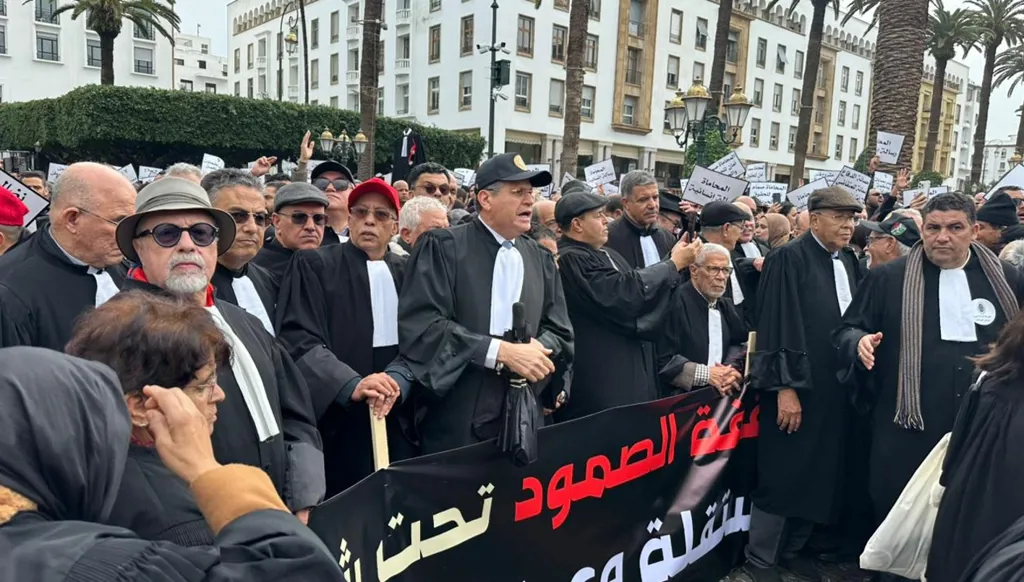 محامو المغرب يواصلون إضرابهم رفضاً لقانون تنظيم المهنة