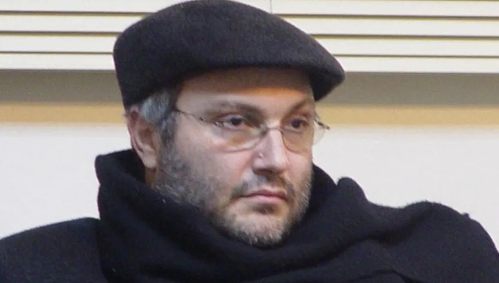 عماد مغنية (مواقع).