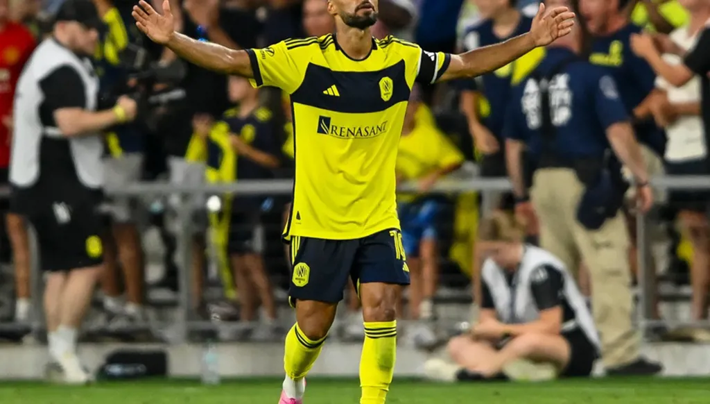 نادٍ أميركي يُكرّم جوتا بطريقته الخاصة (فيديو)