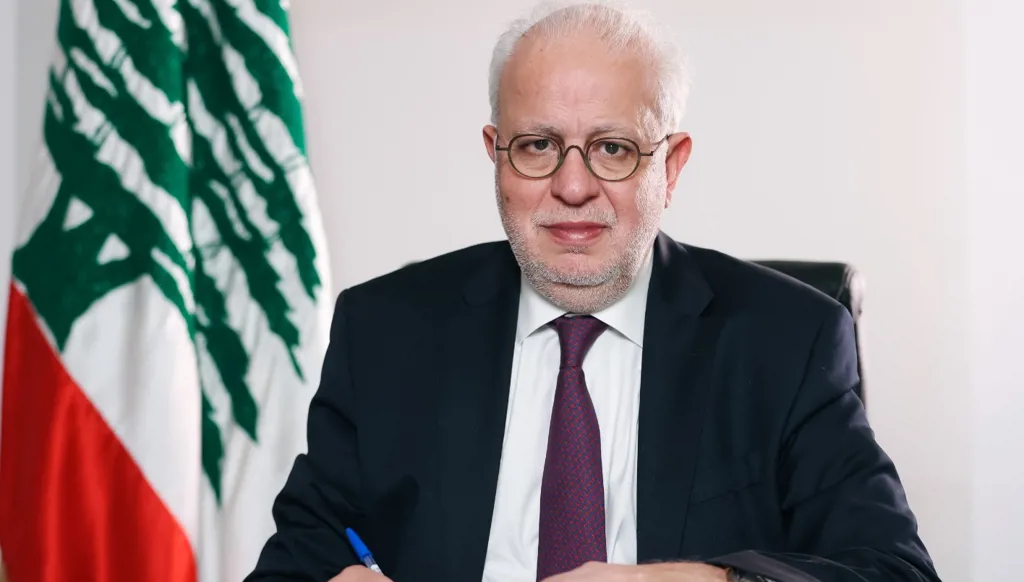 وزير العدل يوجّه بتوقيف مطلقي الصواريخ