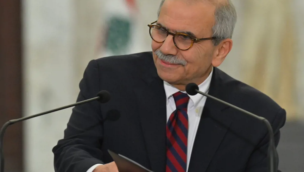 الخارج شريك مضارب في الاستحقاقات