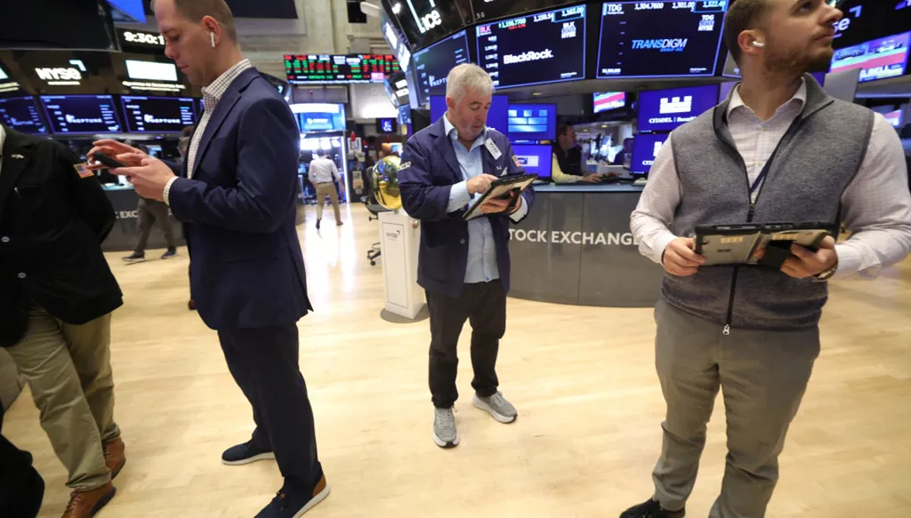 بورصة نيويورك تسجّل مستويات قياسية جديدة!