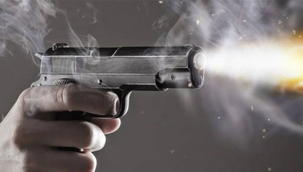 حاولا دهس عناصر للجيش عند نقطة مراقبة حدودية... ترجّلا السيارة وأطلقا النار!