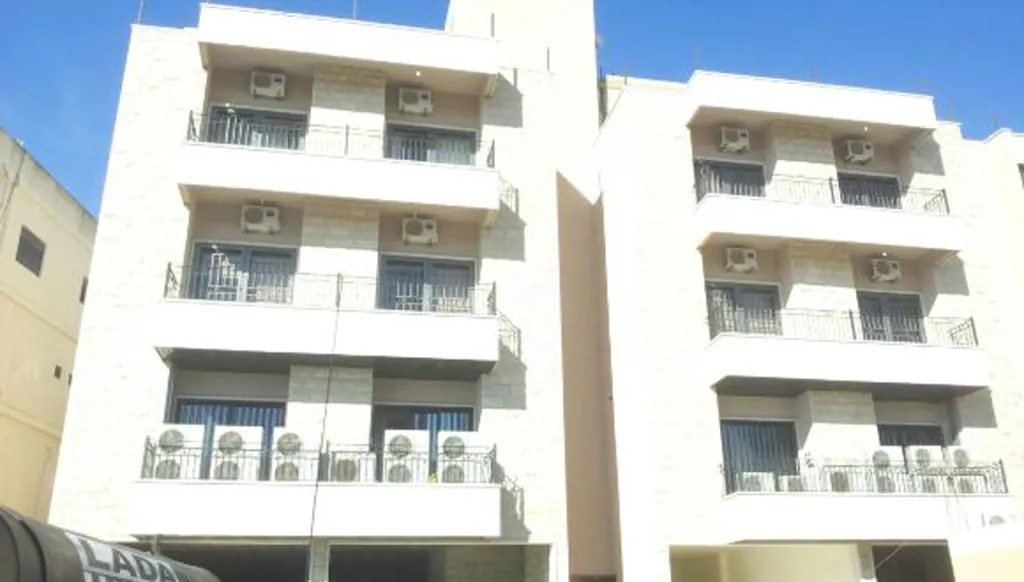 الجنوبيون باتوا غير قادرين على إجراء أي معاملة عقارية