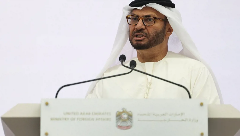 قرقاش: الموقف الإماراتي ثابت في السودان ويدعو لوقف فوري لإطلاق النار