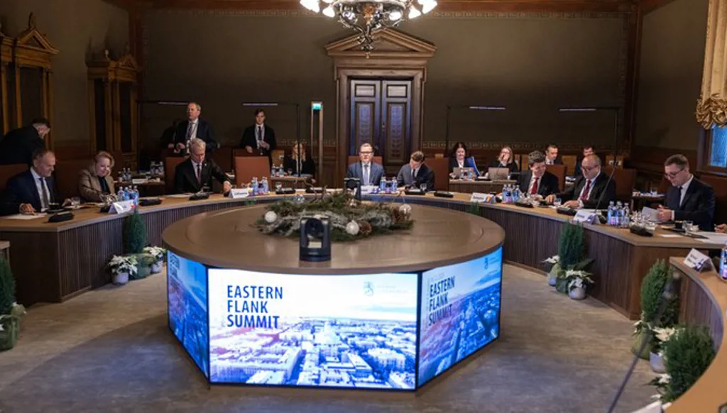 8 دول أوروبية: الدفاع عن خاصرة أوروبا الشرقية مع روسيا "أولوية قصوى"