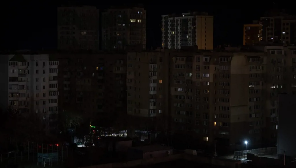 ‏إسقاط مسيّرات كانت تستهدف موسكو... وحريق بموقع صناعي