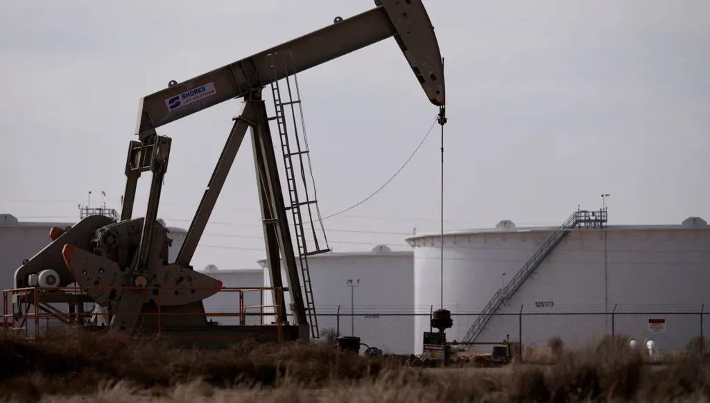 حرب إيران... النفط يرتفع أكثر من 1%