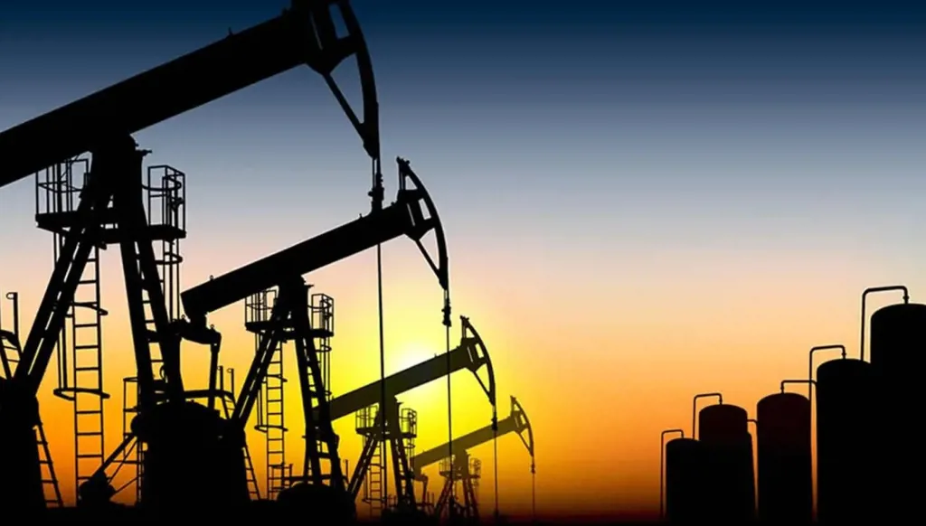 فنزويلا... تباطؤ تحميل النفط وسفن تغيّر مسارها