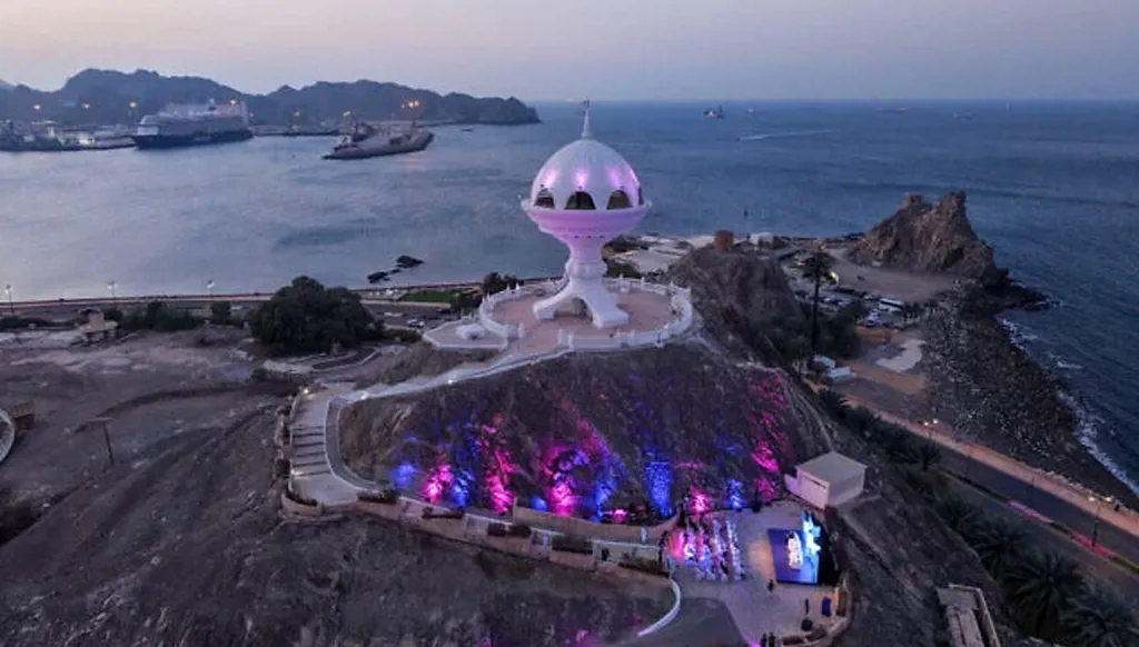 صحار تتحول إلى محورٍ إقليمي للأمن الغذائي وسط التوترات