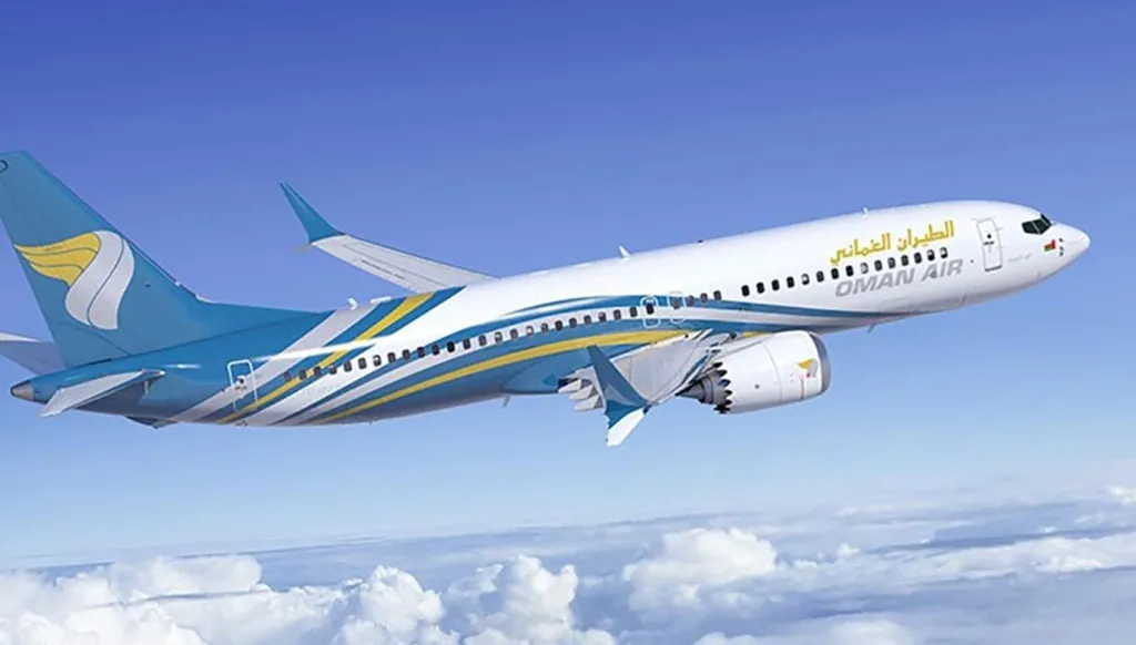 طيران عُمان تفرض رسوماً إضافية على مخاطر الحرب
