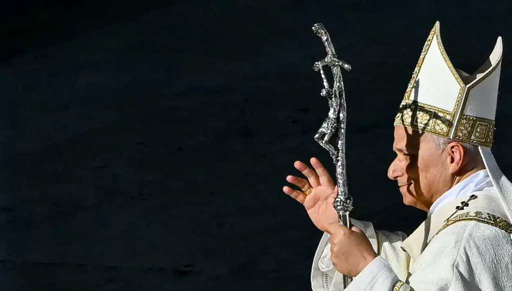 البابا يُتابع بحزن حرب السودان: لوقف النار فوراً