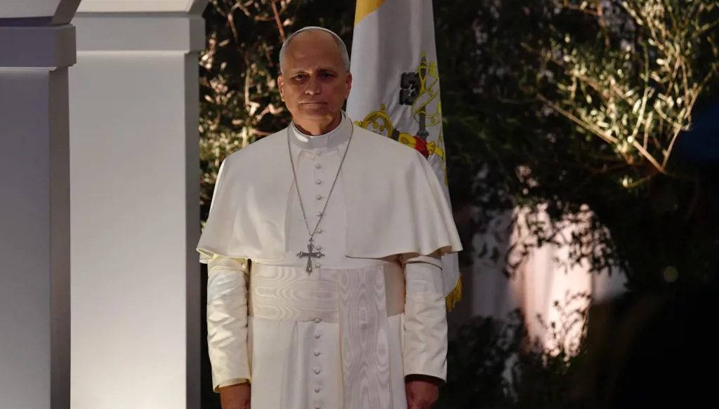 5 عند الخامسة: البابا يبدأ زيارته التاريخية إلى لبنان... نتنياهو يطلب العفو وفنزويلا وحيدة