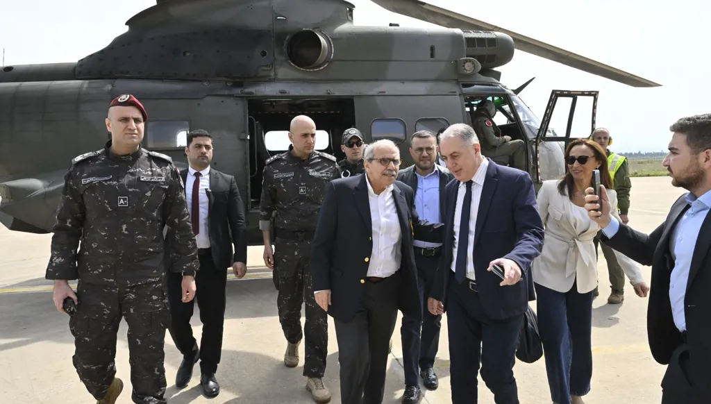 حاكم مصرف لبنان أبرز تعيينات الدفعة الثانية... سلام شمالاً بعد الجنوب: تلازم الأمن والانماء