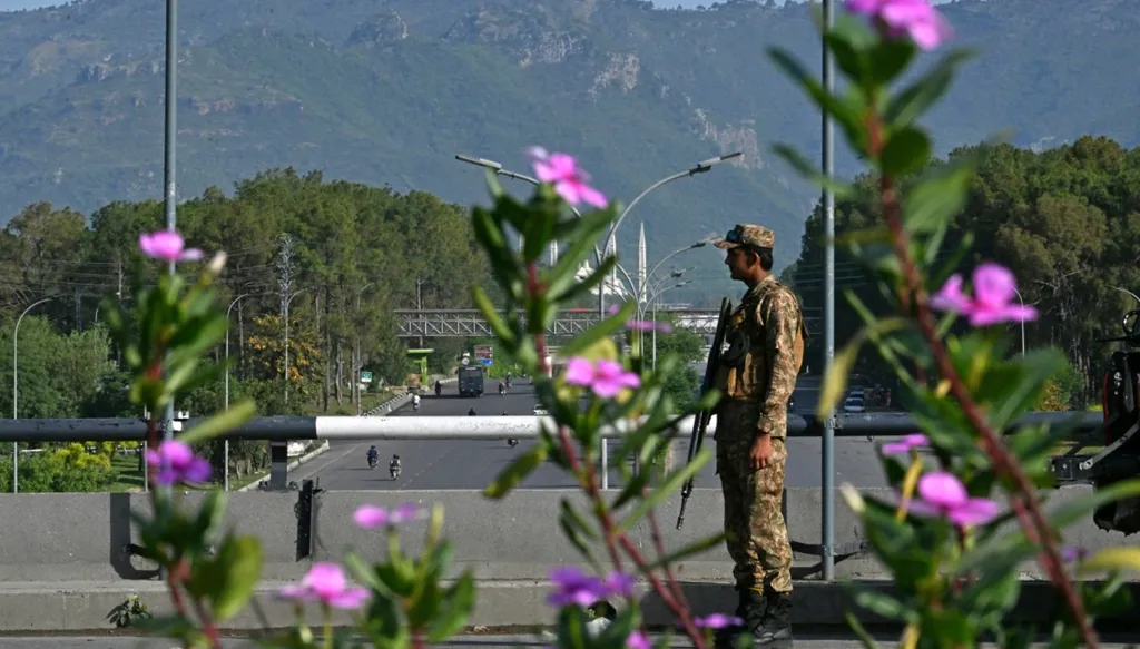 جندي باكستاني. (أ ف ب)