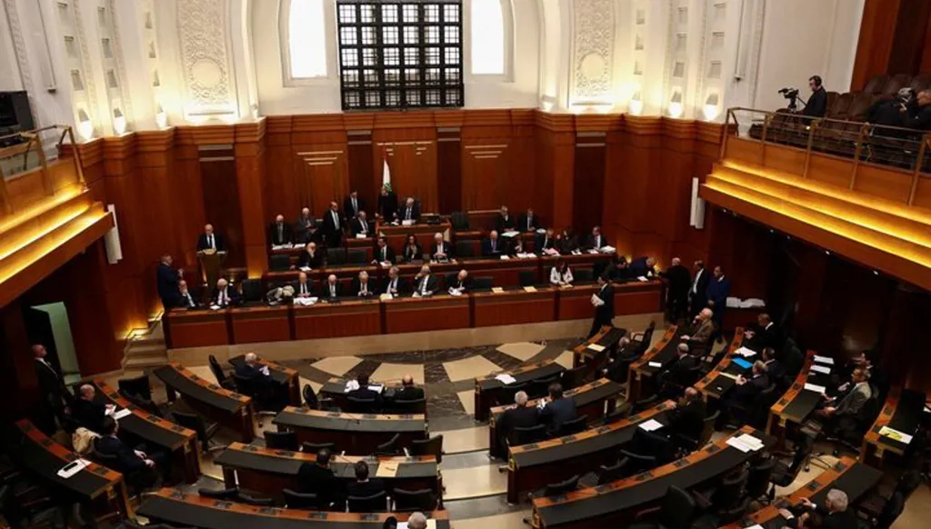 حتى 19 تشرين الأول... عون يدعو مجلس النواب إلى عقد استثنائي