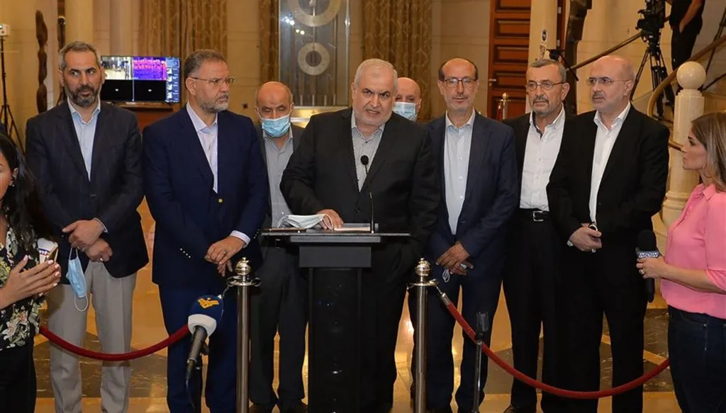 خفوت استراتيجيّ لإيران في سوريا و"حزب الله" نحو "الكنف اللبنانيّ"