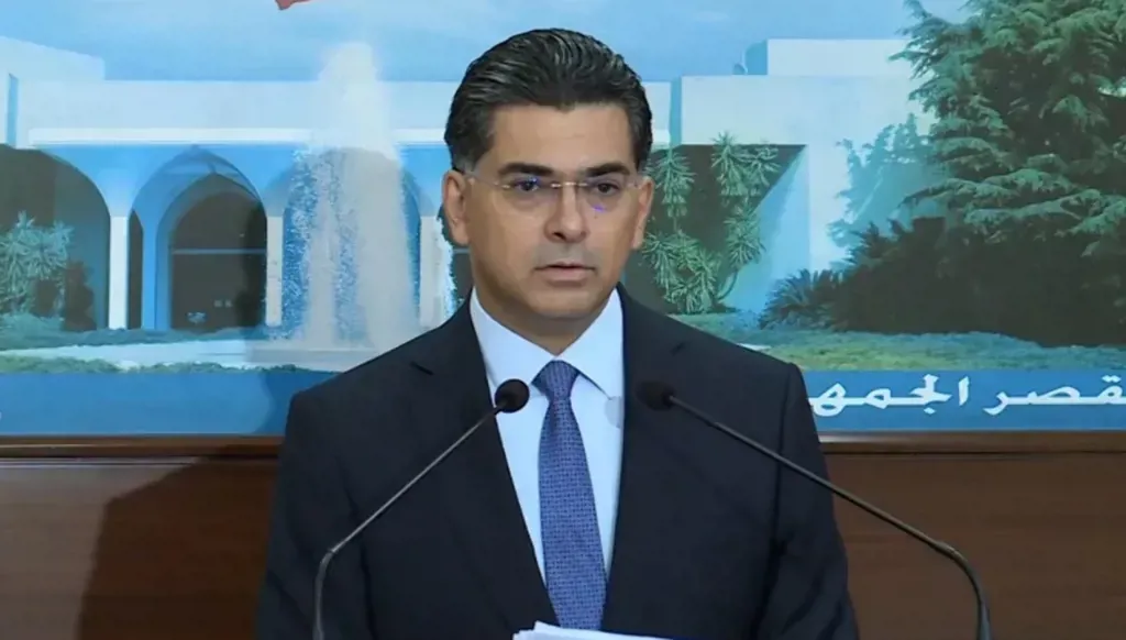 وزير الإعلام اللبناني يحذّر الصحافيين من المخاطر الميدانية ويدعو المؤسسات لتأمين الحماية القصوى لهم