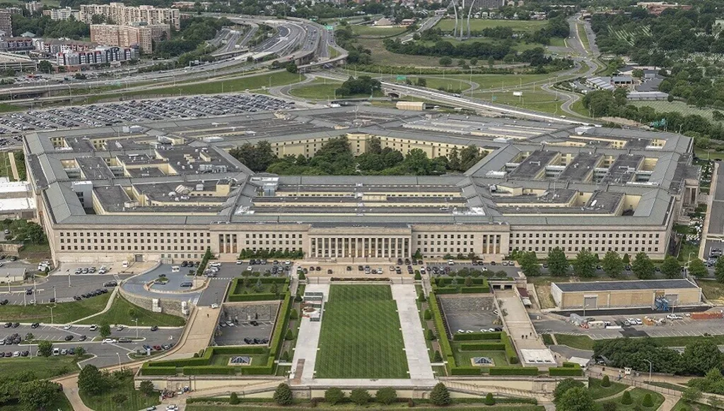 هل يطلع البنتاغون ماسك على خطط أميركا في حربها مع الصين؟