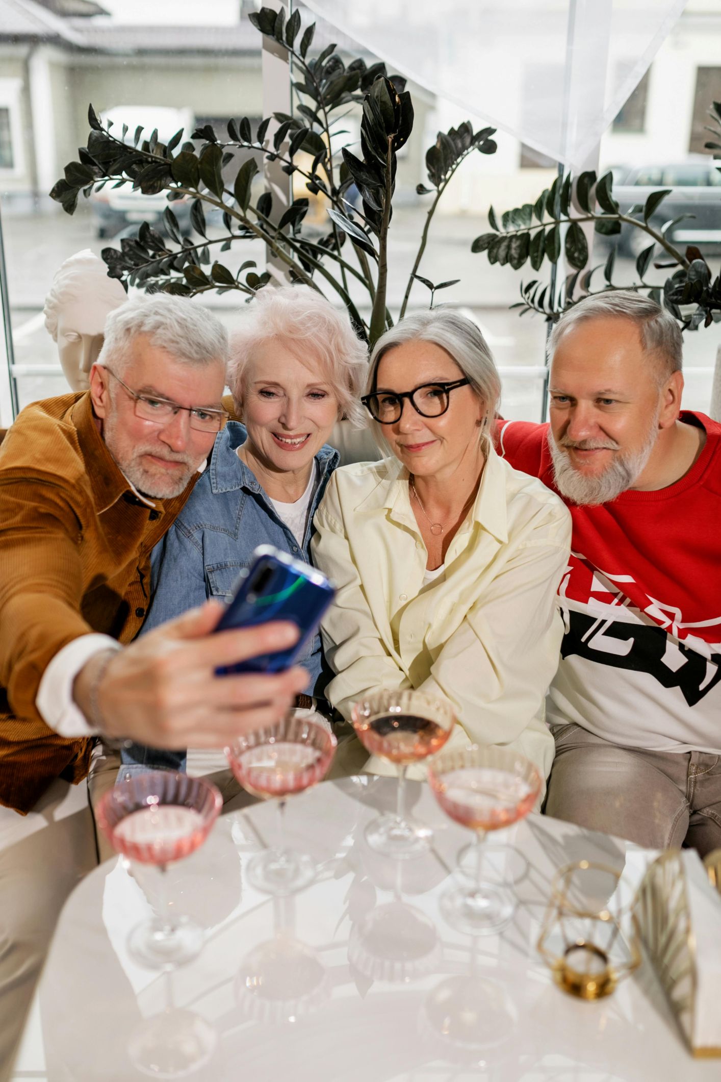 البقاء منخرطين اجتماعياً - صورة تعبيرية (Pexels)