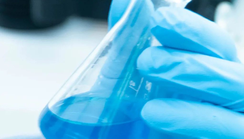 لِأَنَّ ٱلحَقيقَةَ قَد ضَعُفَت عِندَ بَني ٱلبَشَر