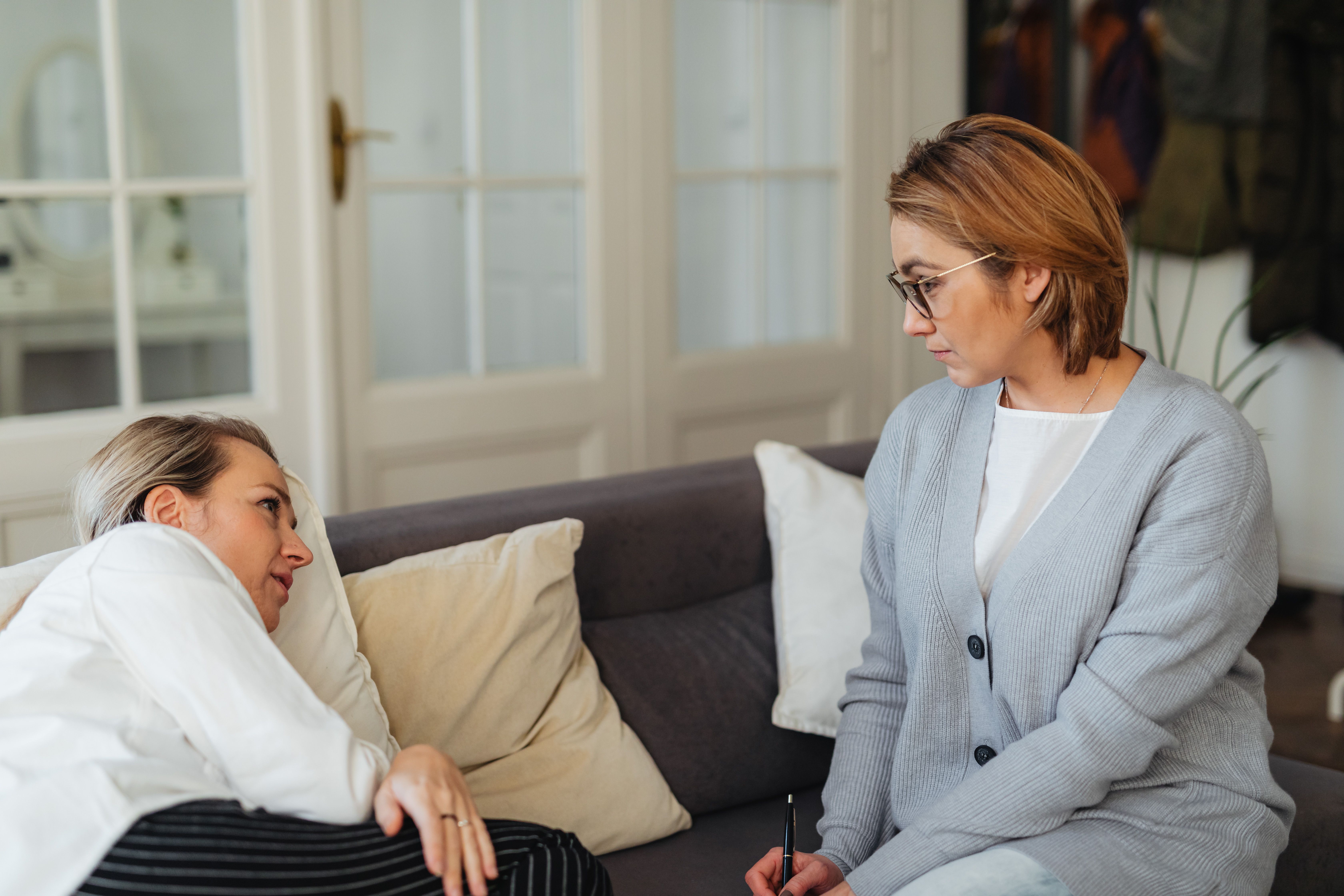 طلب المساعدة ليس ضعفاً (Pexels)