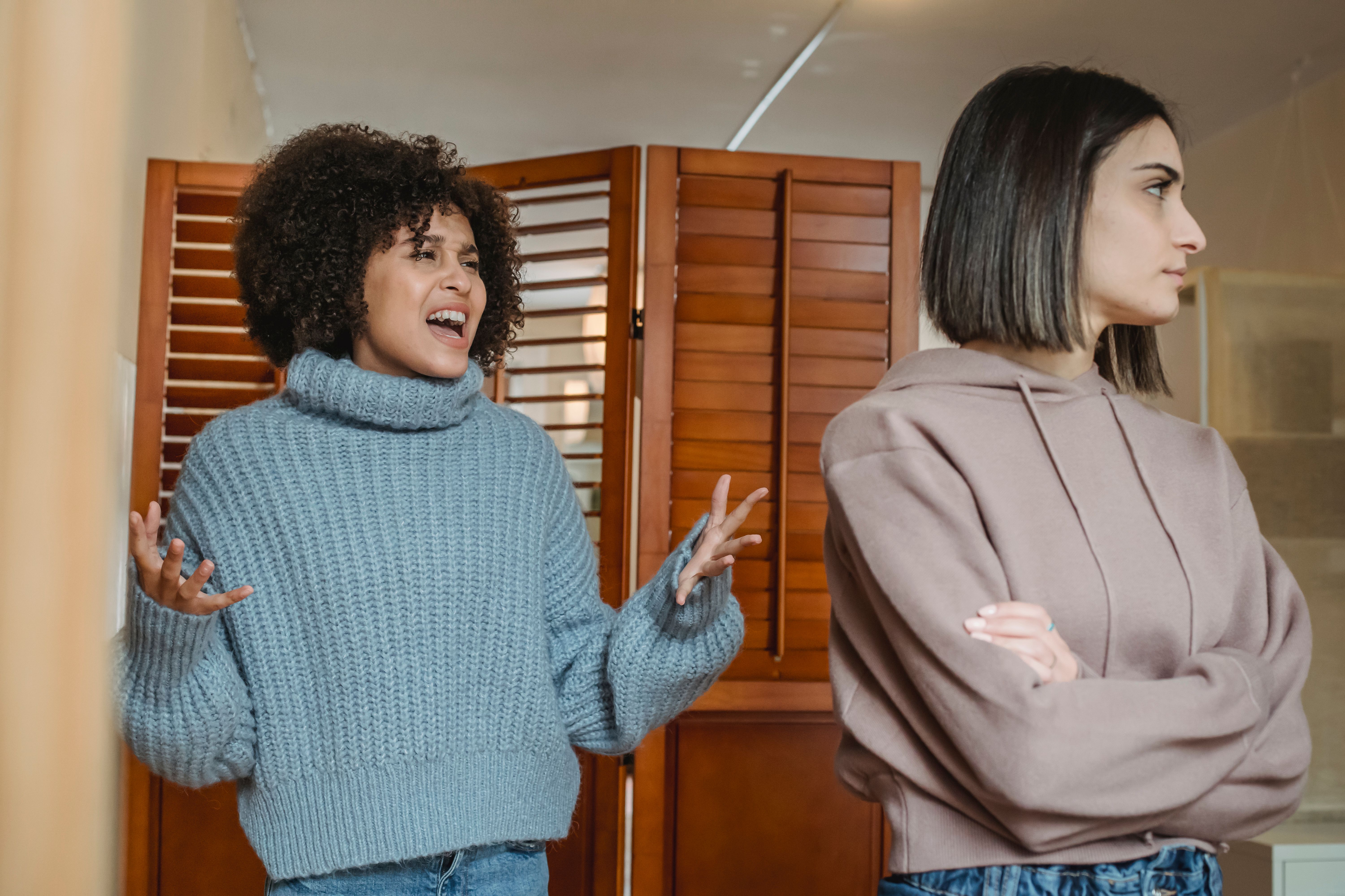 ليست كلّ مسافة رفضاً ولا كلّ برودة نهاية (Pexels)