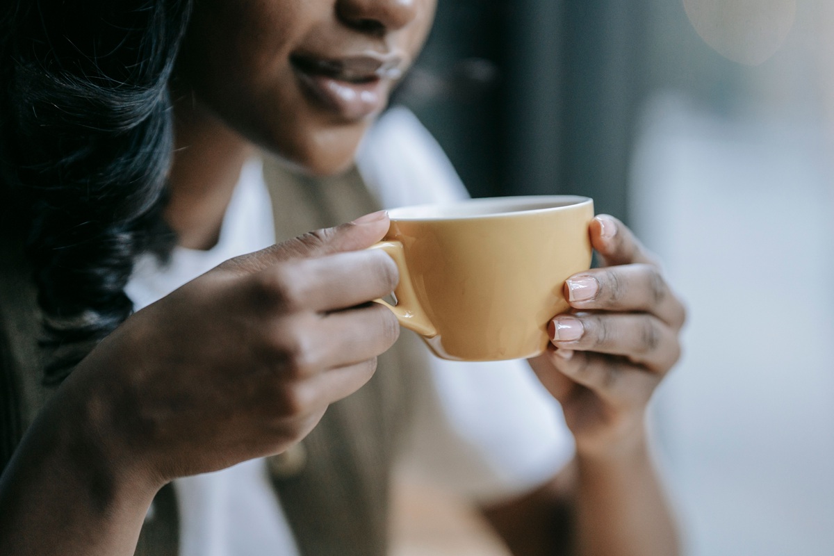 حرارة المشروب عامل خطر (Pexels)