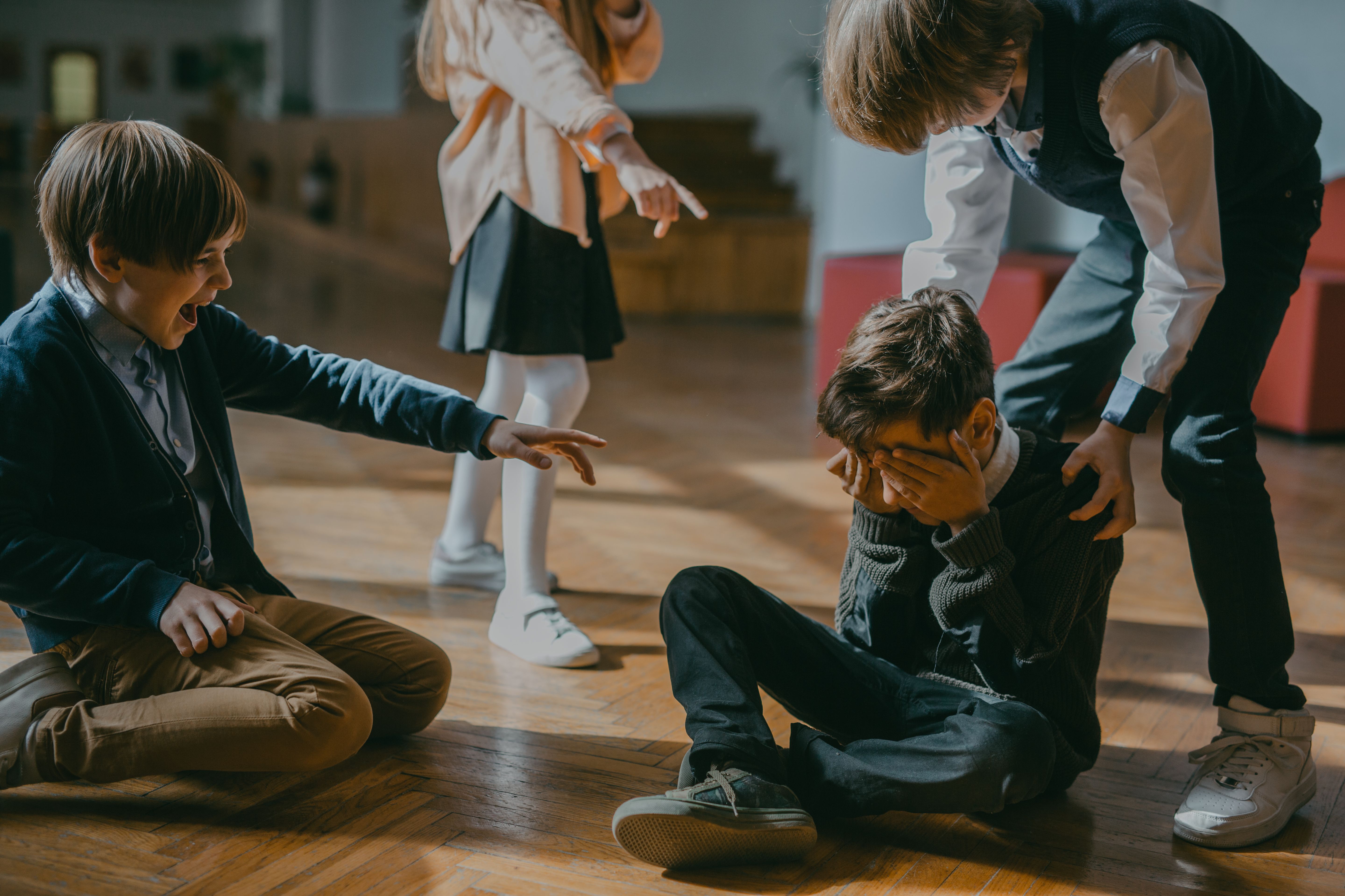 الذكريات القديمة مجرّد لحظات عابرة (Pexels)