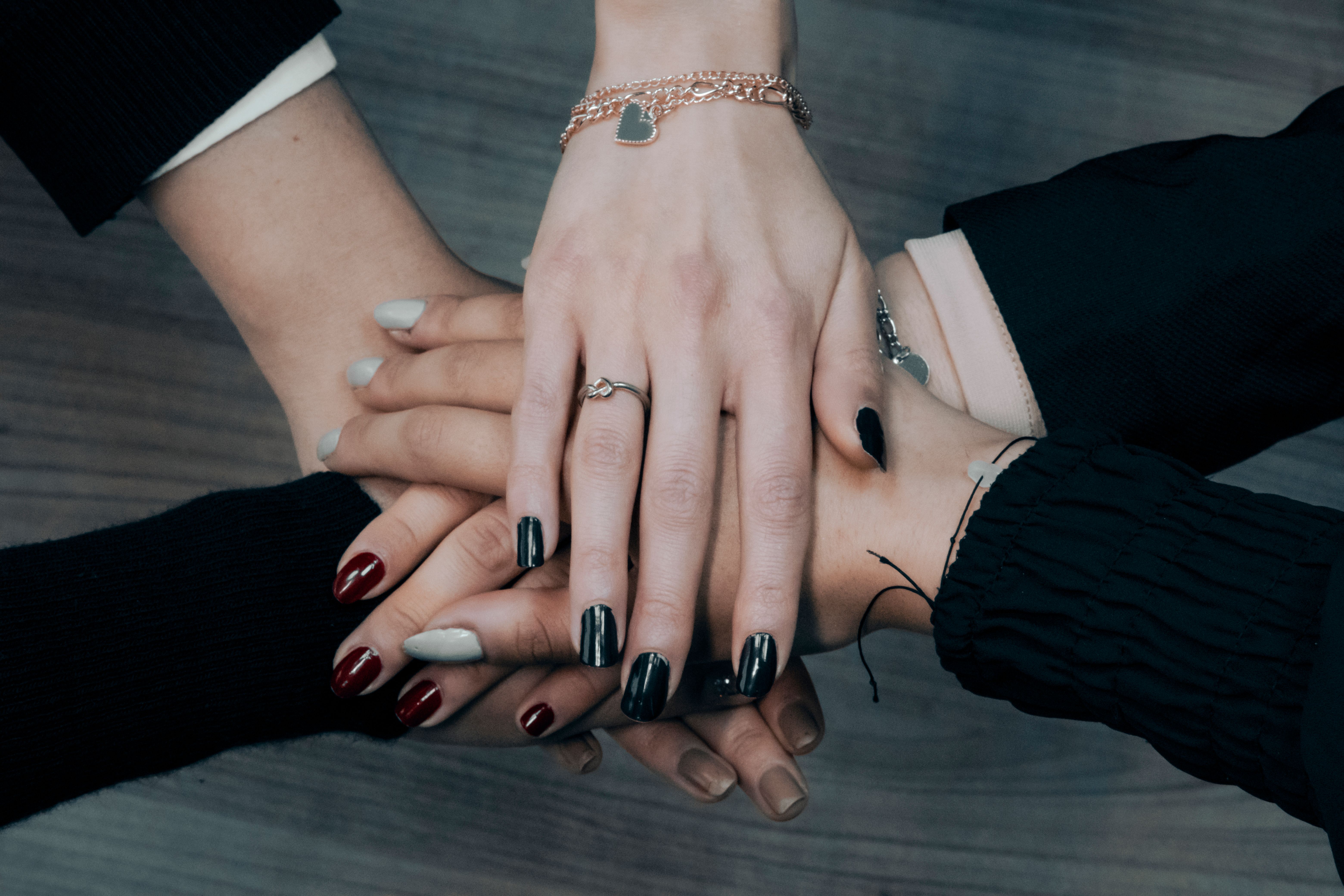معاً أقوى (Pexels)