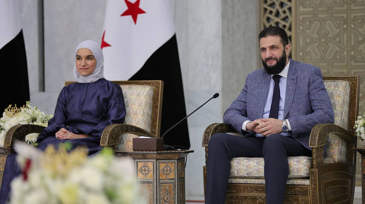 الرئيس السوري أحمد الشرع زوجته لطيفة الدروبي.