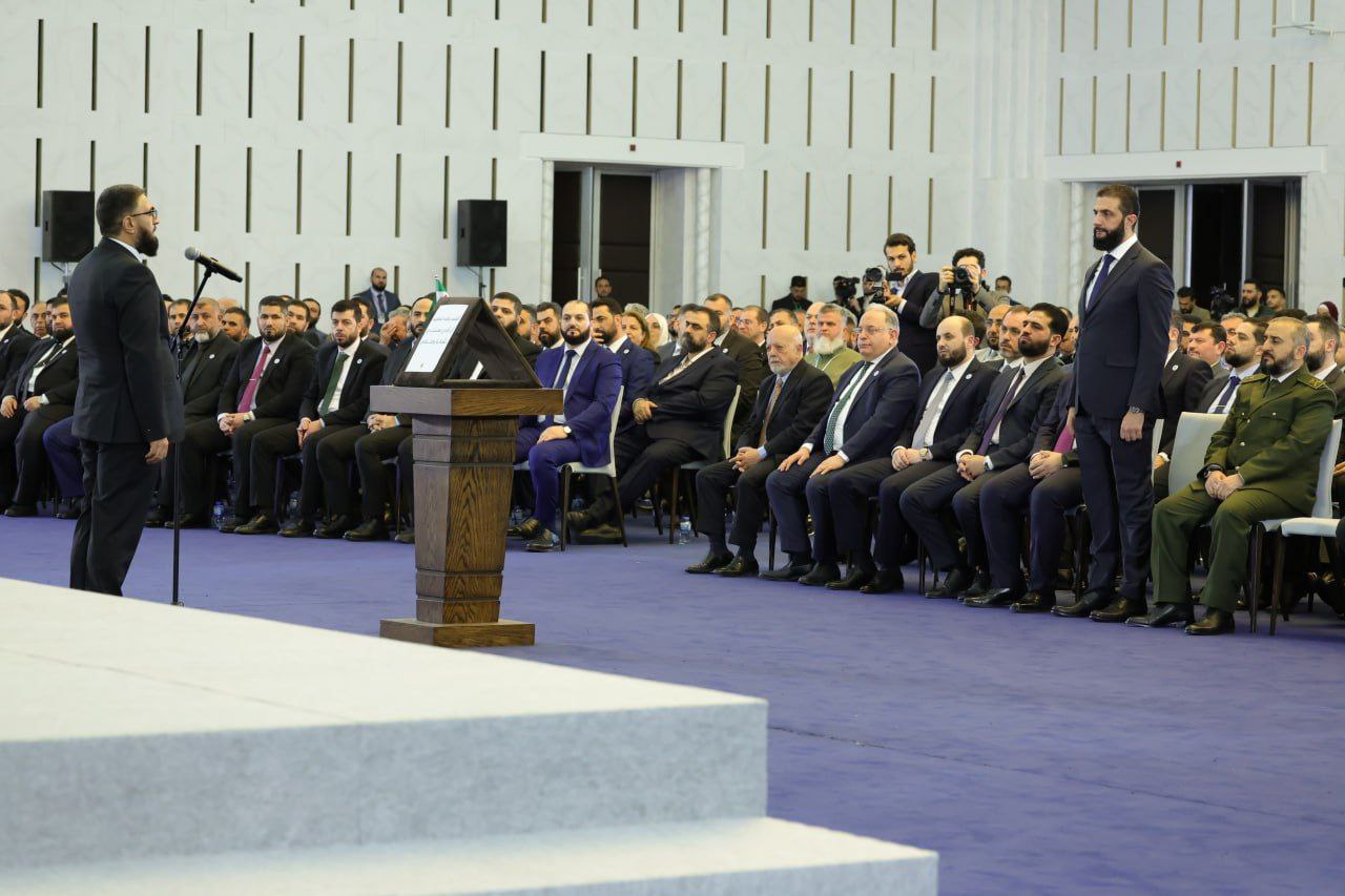 الويس متحدثا عقب تعيينه