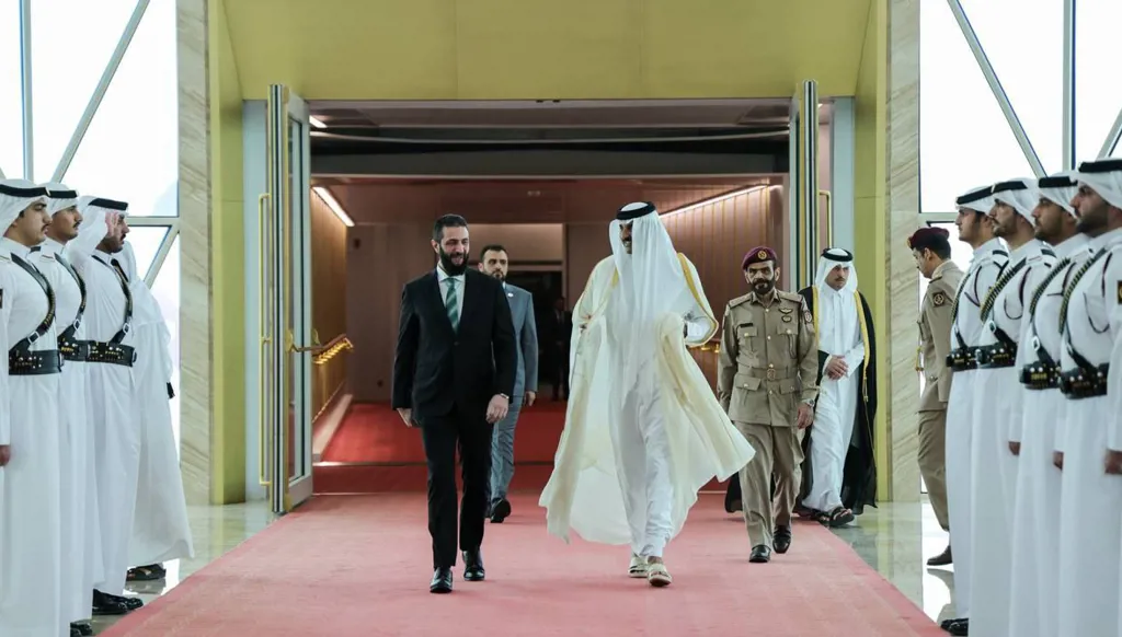 بالصور- الشرع يزور قطر للمرة الأولى