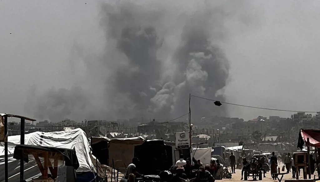 هل كان أبو عبيدة برفقة محمد السنوار لحظة استهدافهما بقنابل خارقة للتحصينات؟ (فيديو)