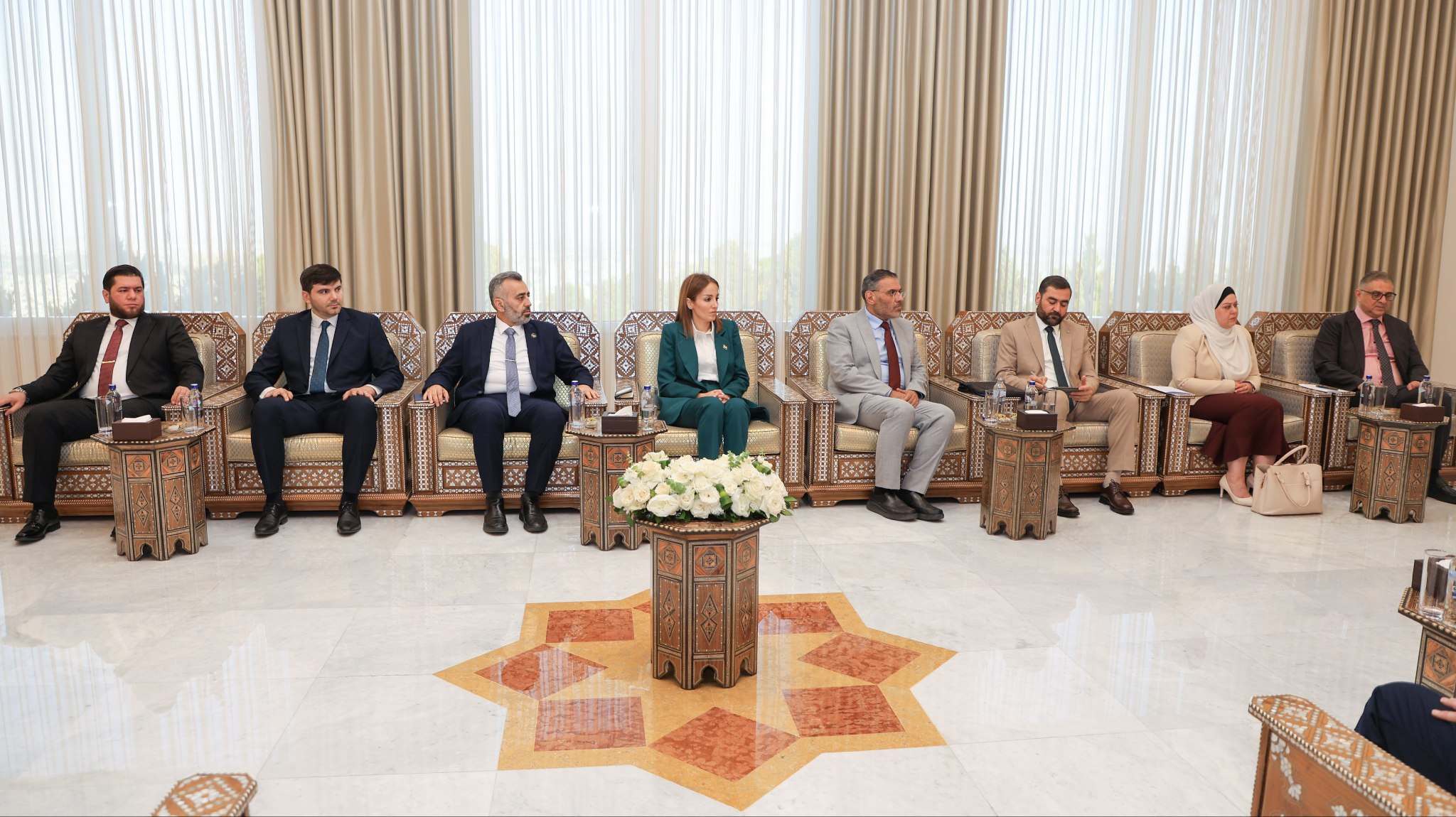 رئيس وأعضاء اللجنة العليا لانتخابات مجلس الشعب السوري (سانا)