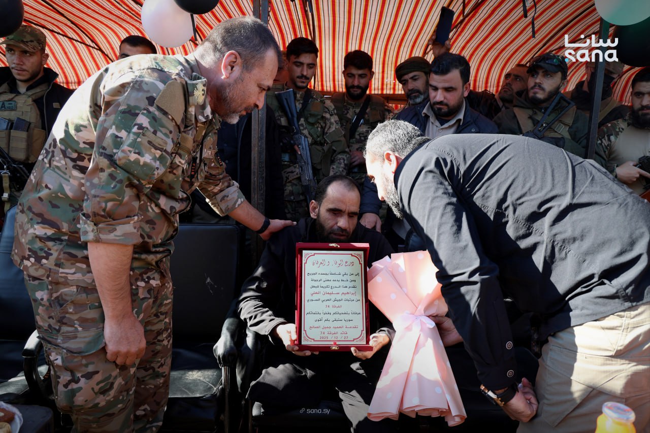 استقبال شعبي وتكريم (سانا)