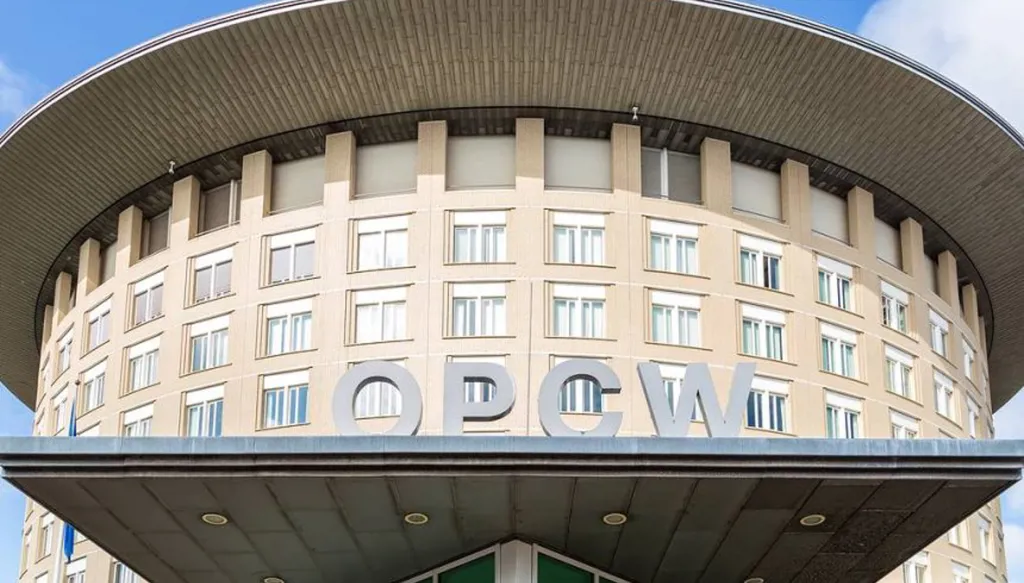 منظمة حظر الأسلحة الكيميائية: نظام الأسد استخدم غاز الكلور في هجوم كفرزيتا بحماة عام 2016