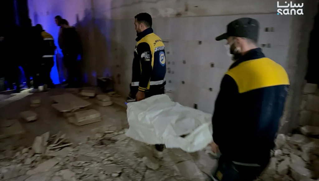 بعد أن قصد السوبرماركت… العثور على جثة طفل في مبنى مهجور في حلب