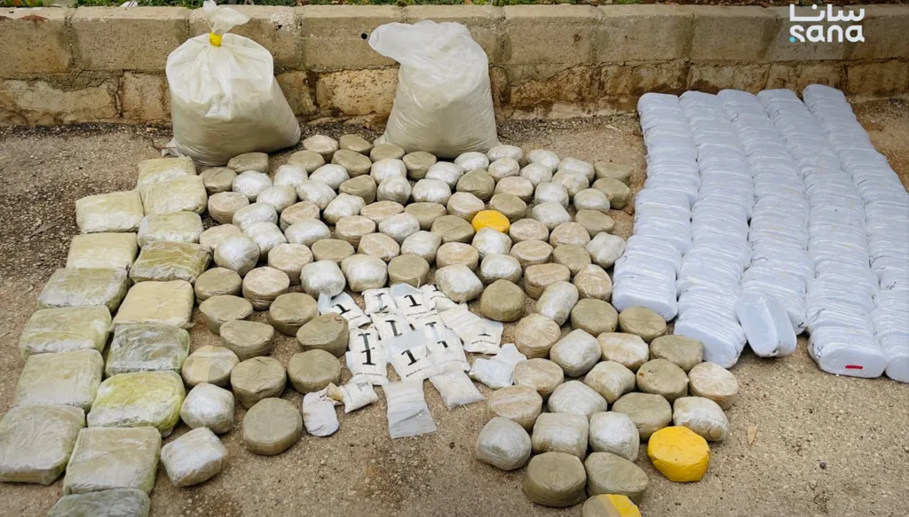 إحباط تهريب 15 ألف حبة مخدرة و500 كف حشيش في يبرود على الحدود السورية–اللبنانية