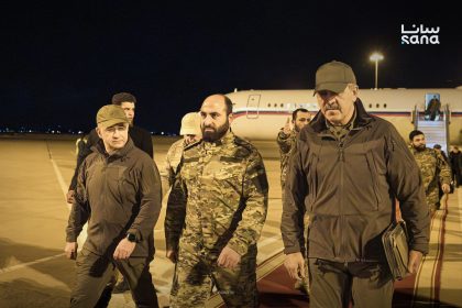  وفد عسكري روسي يزور العاصمة دمشق (سانا). 