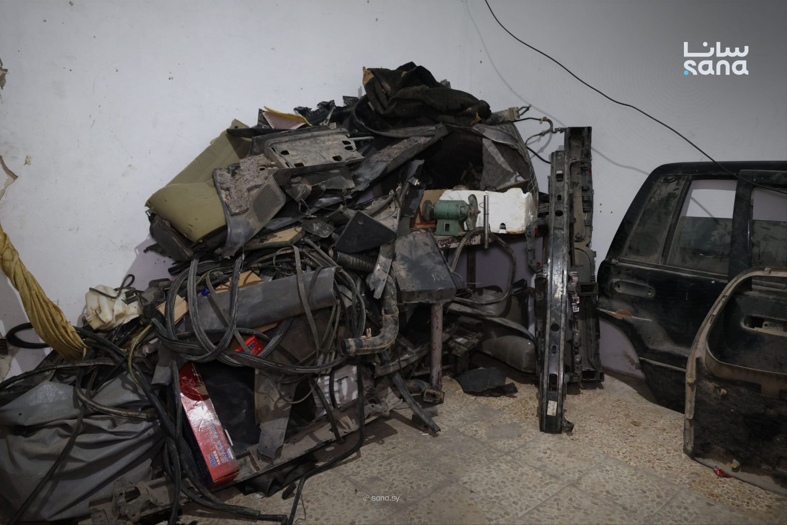 سيارات جرى تفكيكها (سانا)