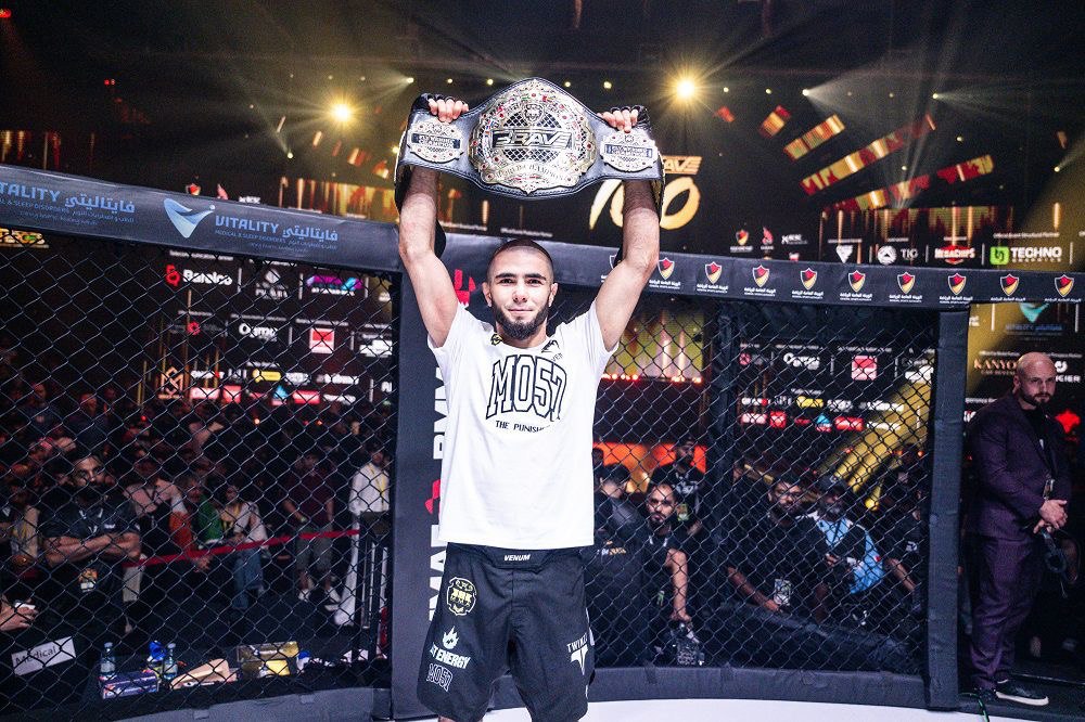 .المنامة تتلألأ بأضواء  BRAVE 100 